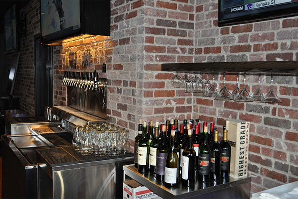 The Robinson Ale House Red Bank Photo Gallery Image
